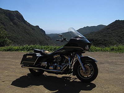 Overlooking the ocean from Kanan Road